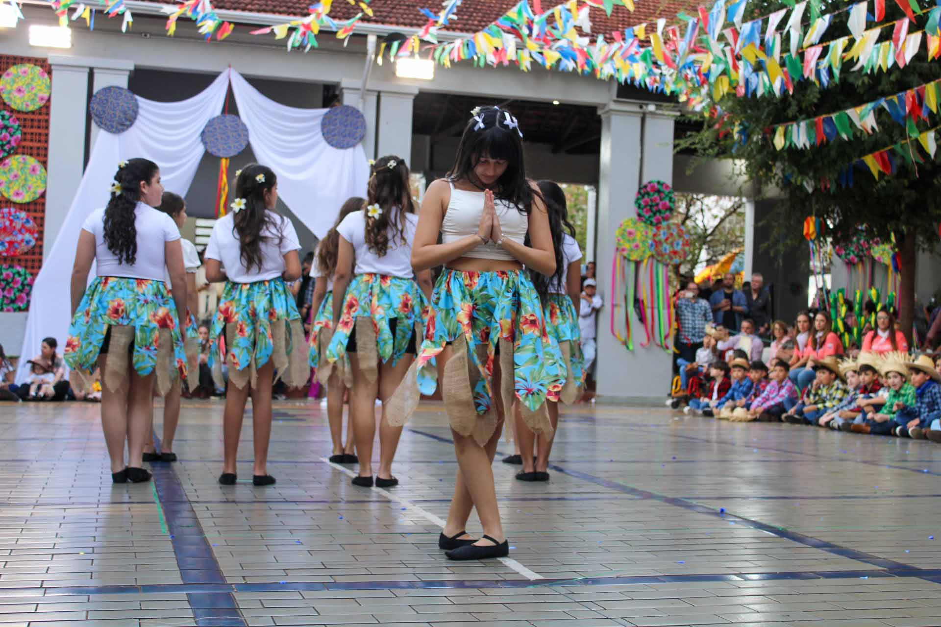 Arraiá da Esperança celebra cultura e fortalece laços com a comunidade